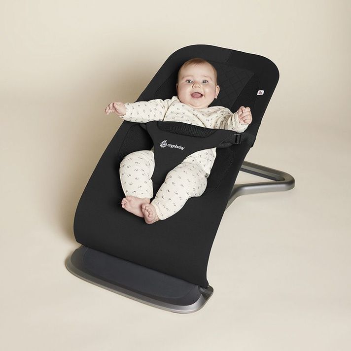 ERGOBABY - EVOLVE pihenőszék - Onyx Black