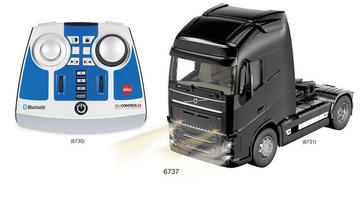 SIKU - Control - Bluetooth vontató Volvo FH16 távirányítóval